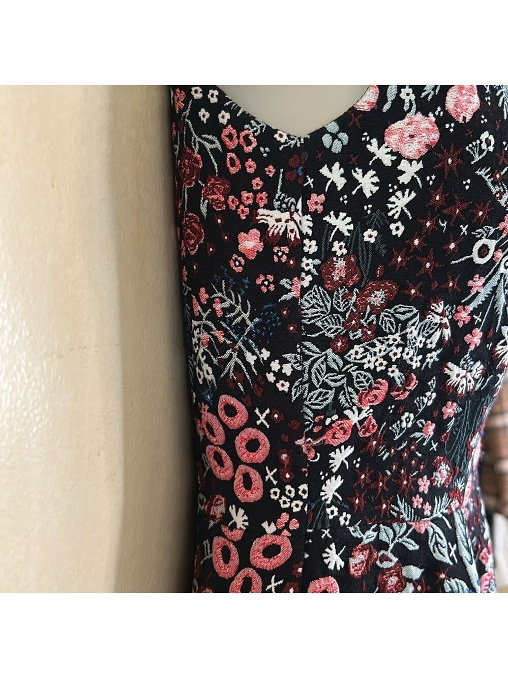H&M floral tapestry sheath dress size 2 - Picture 9 of 11